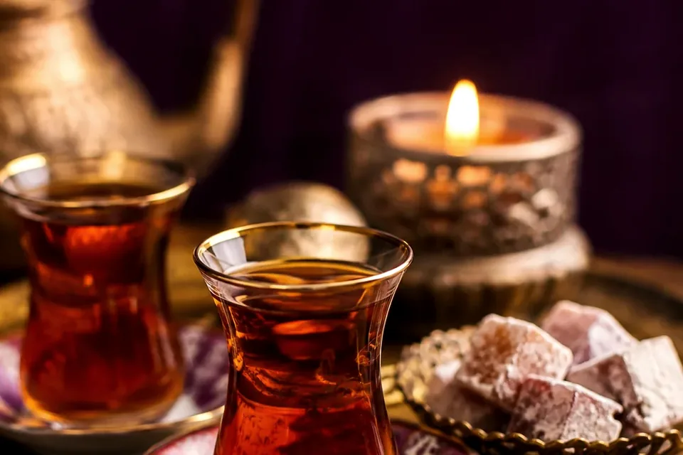Elena Masaj Salonu, Sarıyer — karşılama çayı servisi
